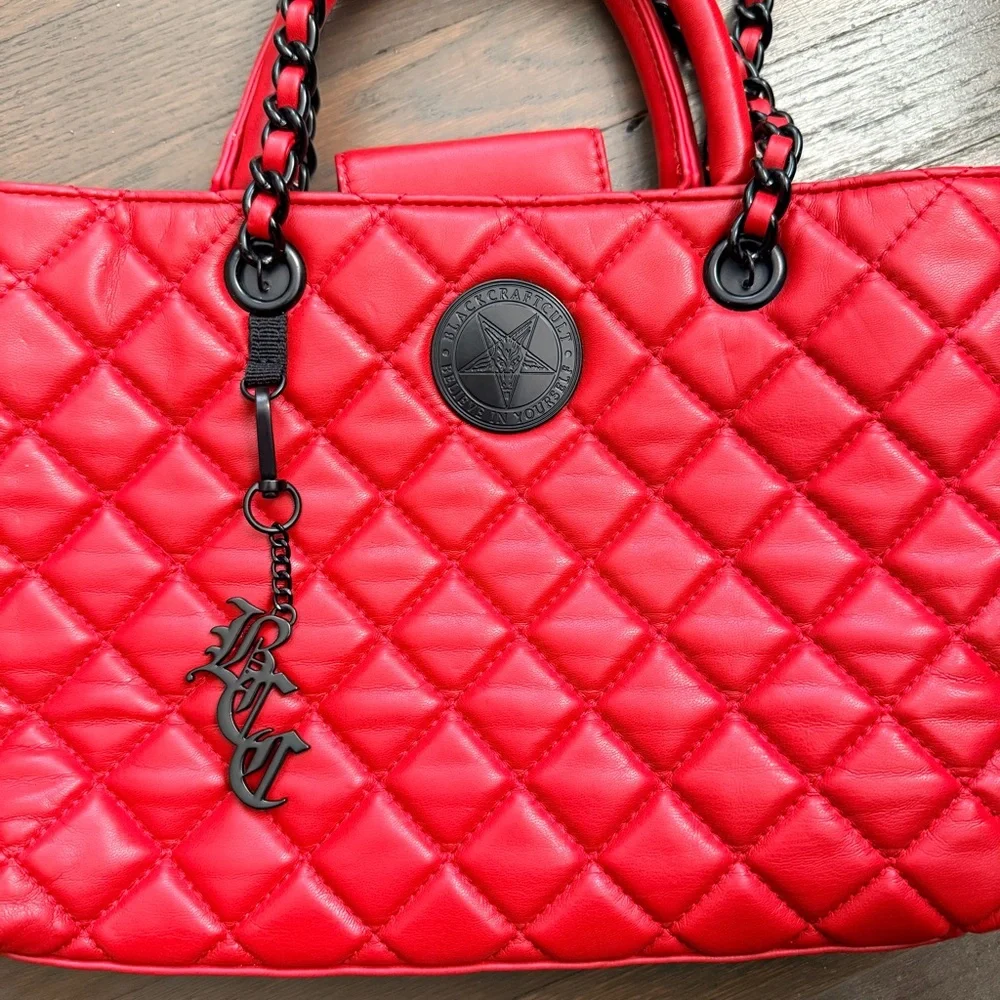 Blackcraft Cult red and black quilted shoulder bag - Picture 3 of 5